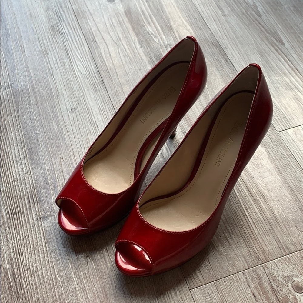 •3 for $10 Sale•Enzo Angiolini Red Pumps